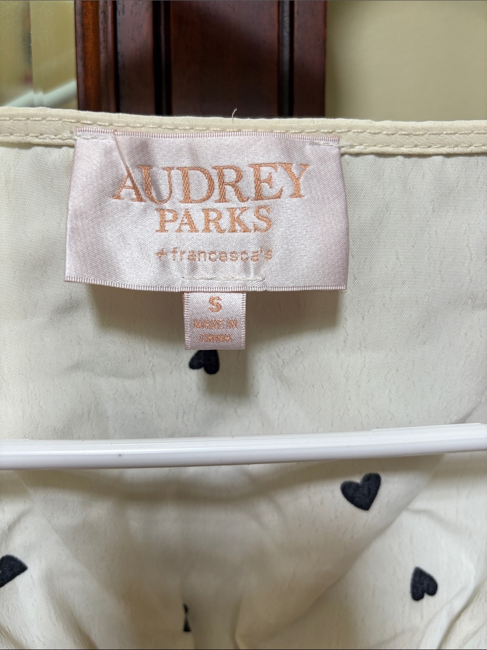 Audrey Parks Cream Smocked Heart-Print Long Sleeve Blouse - Picture 2 of 3